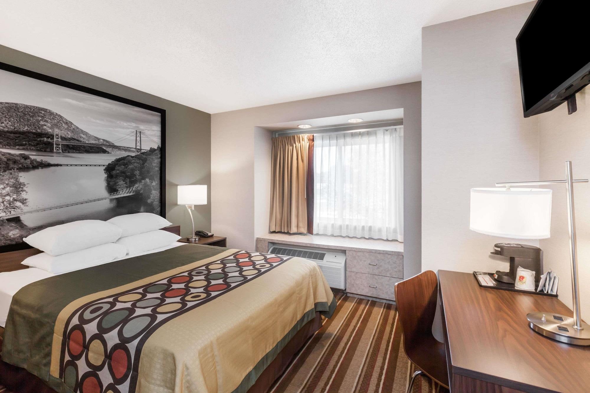 Super 8 By Wyndham Schenectady - Albany Area Otel Dış mekan fotoğraf