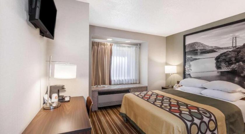 Super 8 By Wyndham Schenectady - Albany Area Otel Dış mekan fotoğraf